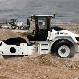Alternative view of SOIL COMPACTOR - HMK 110 CS
