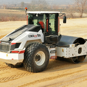 Alternative view of SOIL COMPACTOR - HMK 130 CS