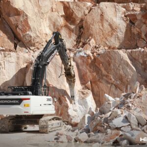 Alternative view of CRAWLER EXCAVATOR - HMK 390 LC HD