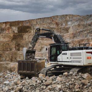 Alternative view of CRAWLER EXCAVATOR - HMK 410 LC UHD