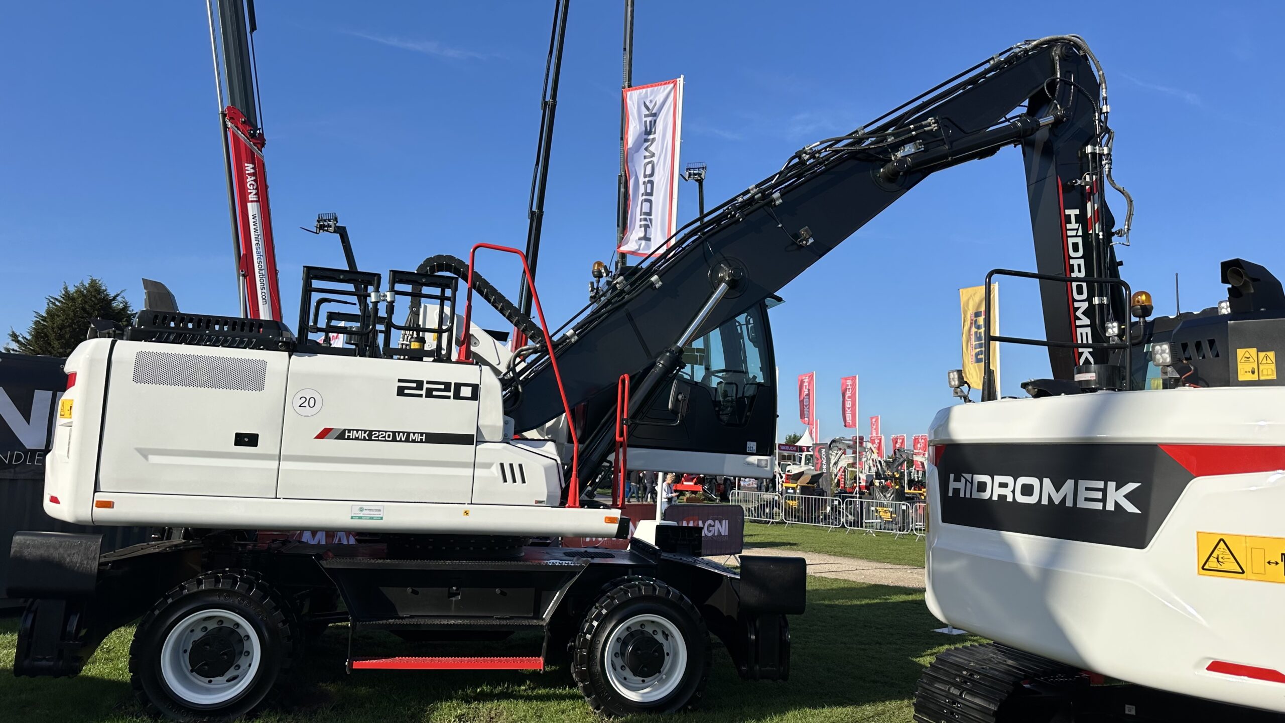 MATERIAL HANDLER - HMK 220W MH-5 - Image 9