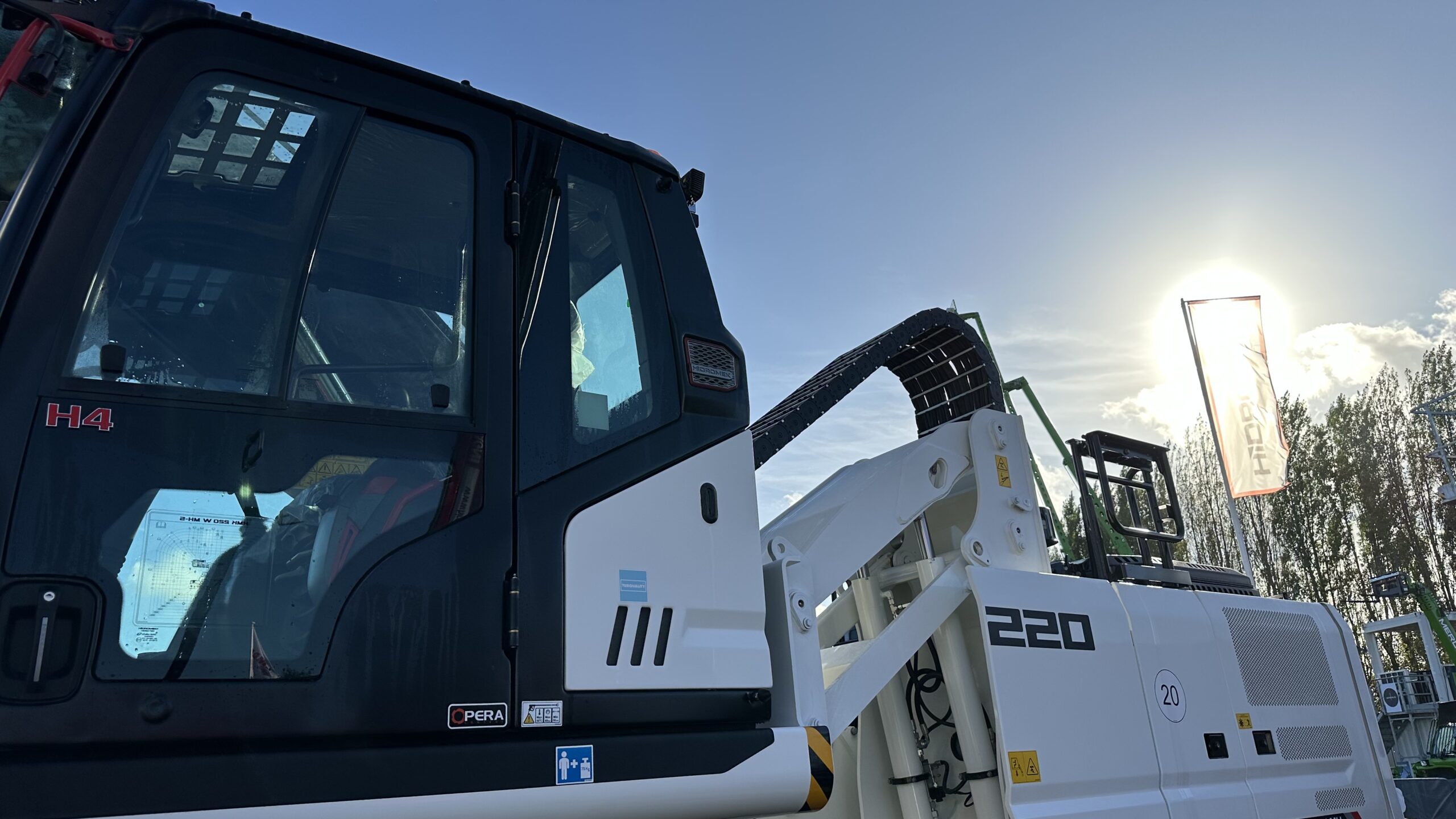 MATERIAL HANDLER - HMK 220W MH-5 - Image 10